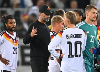 Campeão do mundo arrasa Alemanha e elogia Pavlidis: