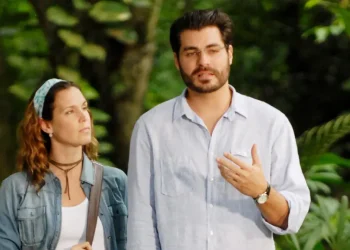Foi tranquilo ou traumático? Famosos que se divorciaram após mais de uma década juntos