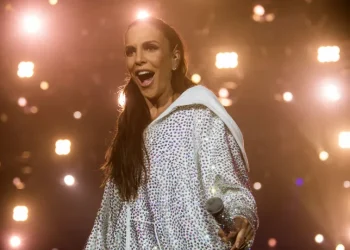 Ivete Sangalo faz