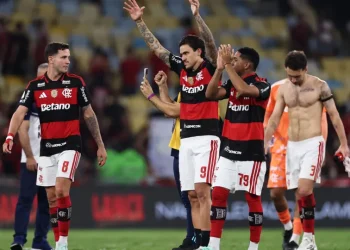 Jardim dribla polêmica com Pedro e se distancia do Palmeiras de Abel