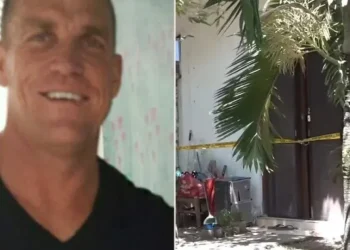 Mãe vê por câmera pai perseguir filha antes de matar os dois filhos
