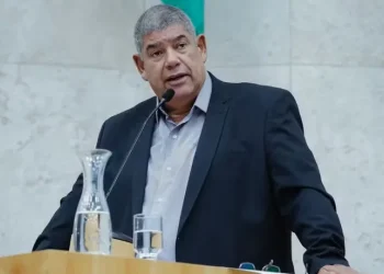 Milton Leite é alvo de operação contra infiltração do PCC no transporte público de São Paulo