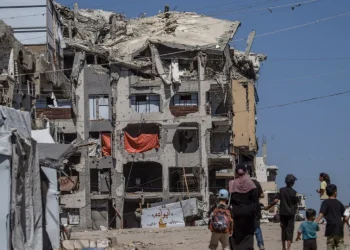 Número de mortos em Gaza passa de 74 mil em quase três anos de guerra