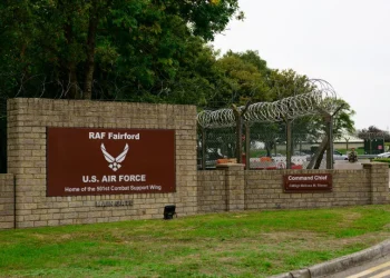 Plano terrorista contra base usada pelos EUA termina com cinco presos