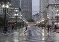 Semana em São Paulo deve ter calor, chuva forte e queda brusca de temperatura