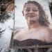 Família de mulher morta por agente do ICE processa governo dos EUA