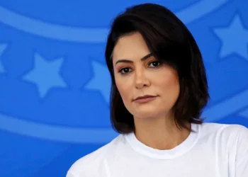 Michelle Bolsonaro é eleita senadora pelo DF