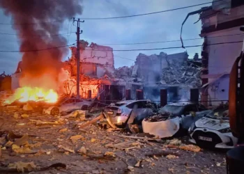 Rússia faz mega-ataque com mísseis e mata 25 na Ucrânia