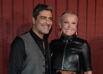 Xuxa alfineta Alexandre Borges por nota para Junno Andrade no Dança dos Famosos