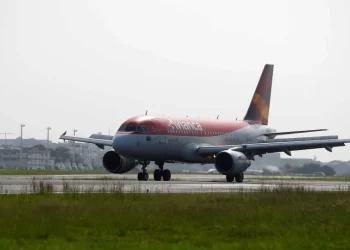Passageiros são hospitalizados após turbulência em voo nos EUA