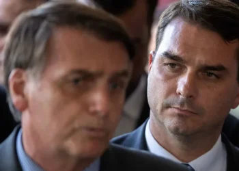 Cotado de Flávio para a Saúde trata atuação de Jair Bolsonaro na pandemia como
