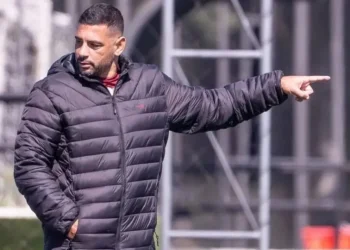 Diego Souza desabafa sobre caso de licença de técnico e critica Mancuso: