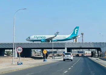 Houthis matam 12 em aeroporto na Arábia Saudita