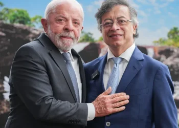 Ex-presidente colombiano propõe ativismo digital para apoiar Lula