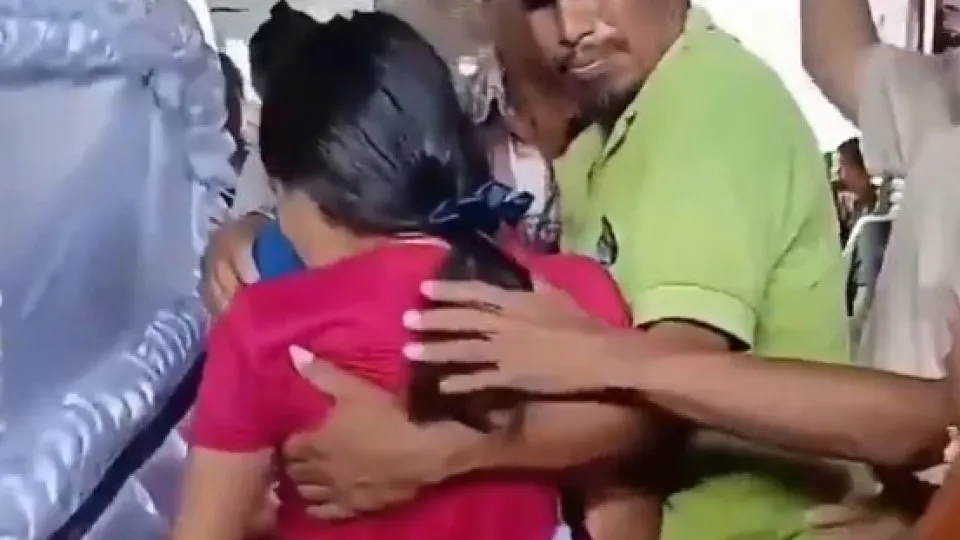 Jovem que acordou em funeral seria enterrada sem registro médico de óbito