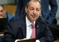 Omar Aziz (PSD) tem 51%, ante 37% de Maria do Carmo (PL) no Amazonas, mostra Quaest