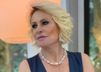 Ana Maria Braga revela que já fez aborto