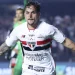 Artur desencanta, São Paulo vence Vasco e sonha com Libertadores