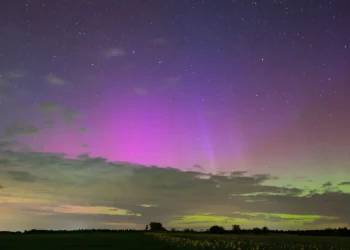 Aurora boreal na Europa: fenômeno ilumina céu de vários países; veja