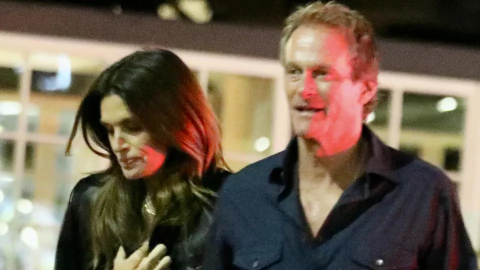 Cindy Crawford e marido são vistos juntos após morte do filho