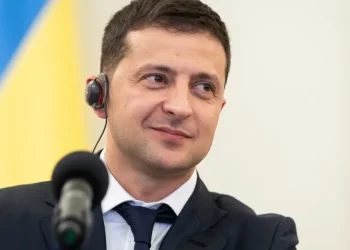 Europa dá o apoio possível a Zelenski, que se vê bode expiatório de Trump