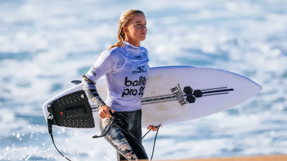 Ex-namorada acusa surfista Alan Cleland Jr. de abusos físicos e sexuais