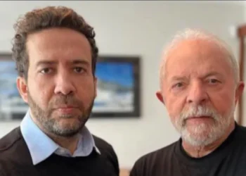 Exército do Lula se aproxima de 7 milhões; veja ação de Janones