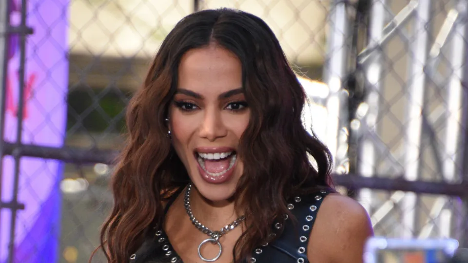 Fã-clubes de Anitta a BTS se mobilizam para ampliar votos de Lula no 2º turno