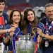 Filha do treinador do PSG se envolve em grave acidente de carro