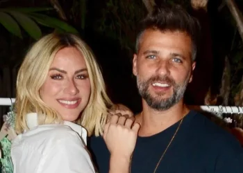 Giovanna Ewbank fala sobre sexo com Bruno Gagliasso: