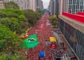 Lula reúne multidão histórica em SP e pede mobilização para o 2º turno