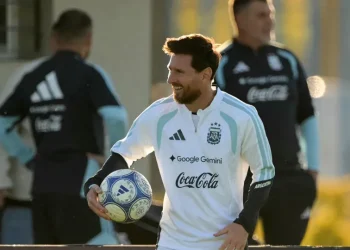 Messi constrói império de clubes e negócios para a vida após o futebol