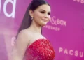 Selena Gomez diz que uso de cigarro eletrônico mudou sua voz; veja