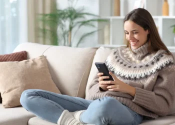 Vai comprar celular em 2026? Veja 5 recursos que não podem faltar